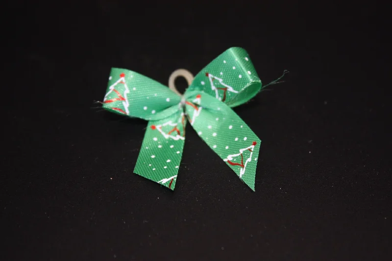 Christmas Bowties Medium - 50 CT